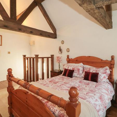Acton Turville Pike Cottage מראה חיצוני תמונה