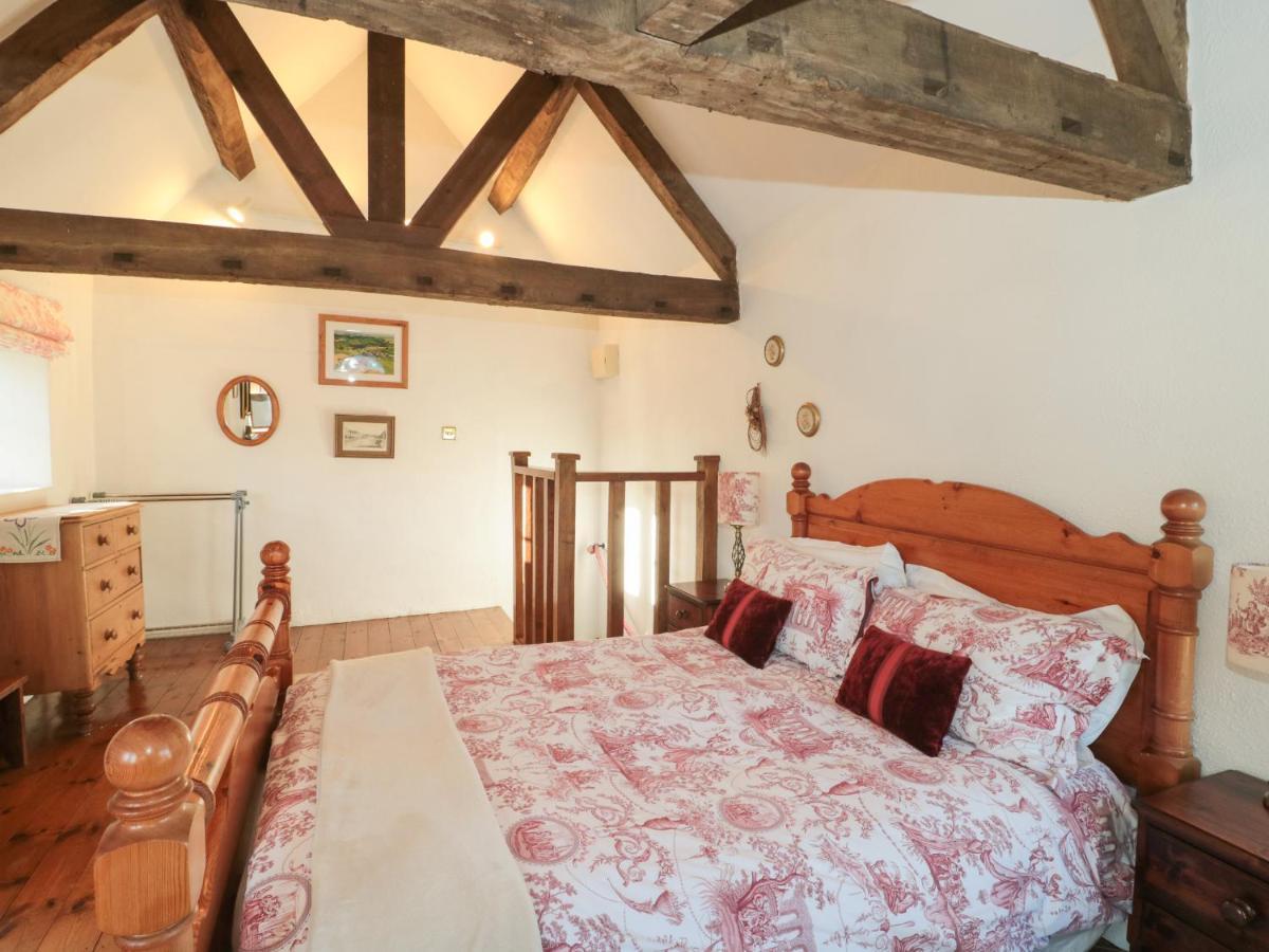 Acton Turville Pike Cottage מראה חיצוני תמונה