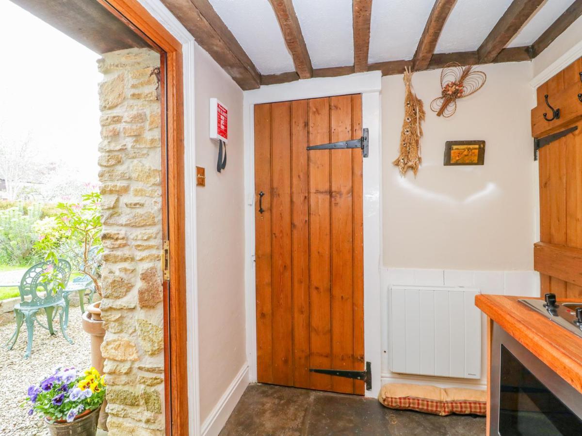Acton Turville Pike Cottage מראה חיצוני תמונה